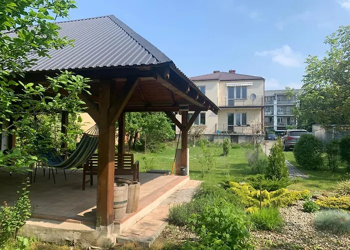 Apartament Z Ogrodem Harcerska 4